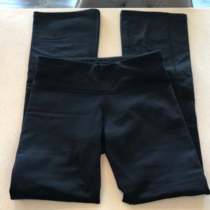 Athleta warm black bootleg pants. Super warm and cozy. Small